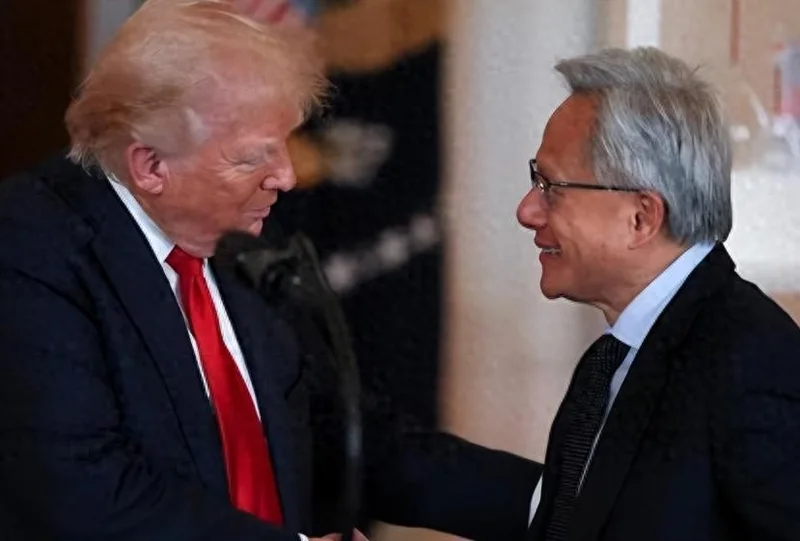 中国一块H200芯片都不买 特朗普想出奇招:搞限购 玩饥饿营销