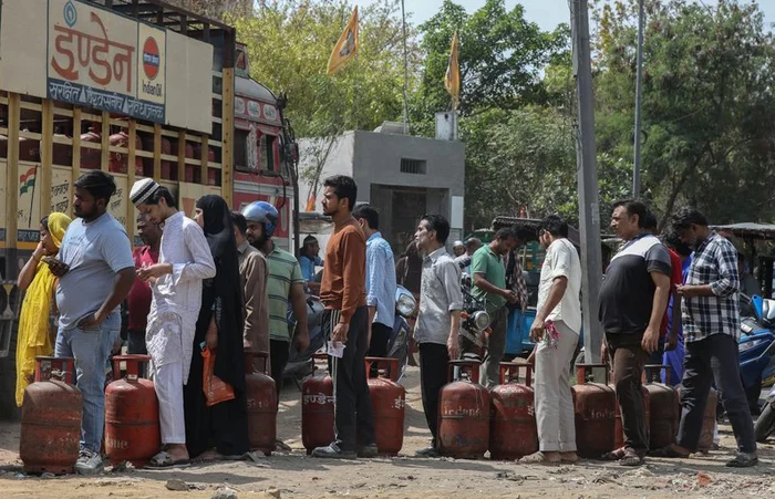 亚洲多国都慌了 再看看中国