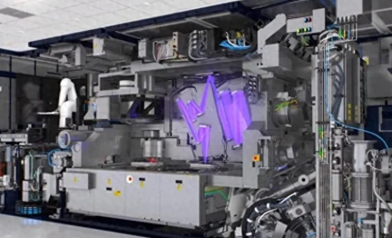 光刻机买回来用不了?日本加码对华断供 却为美荷做了嫁衣