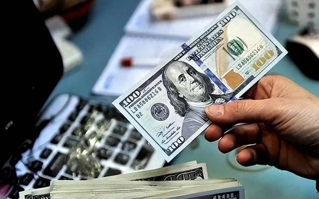 你抛美债我抛中债 外资纷纷减持中国债