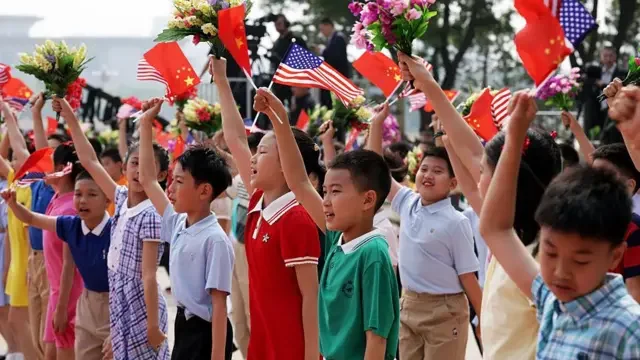 特朗普时隔九年再访华 中国年轻一代的“美国梦”在褪色吗？