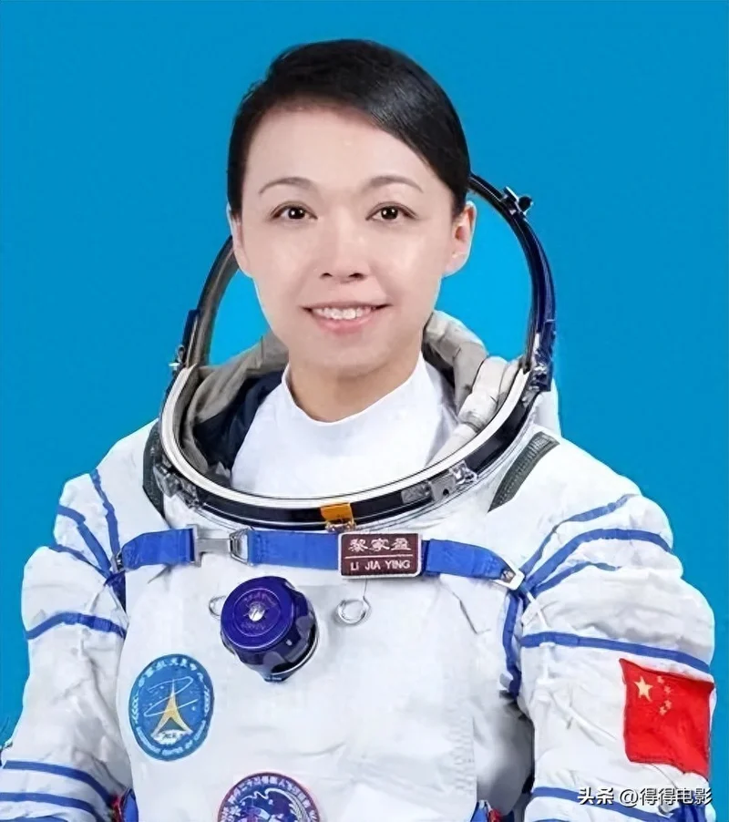 刚上太空就炸出牛鬼蛇神 香港母亲黎家盈刺痛了谁