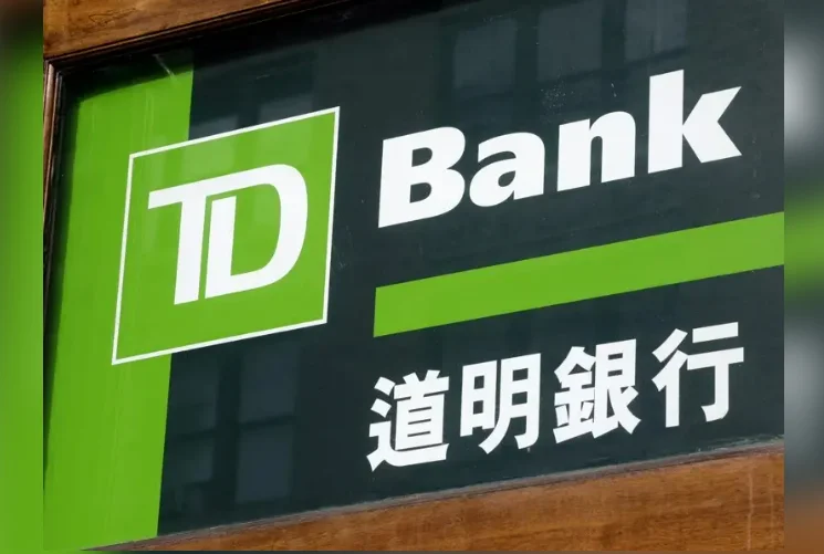 华裔员工勾结诈骗集团盗取340万美元客户资金