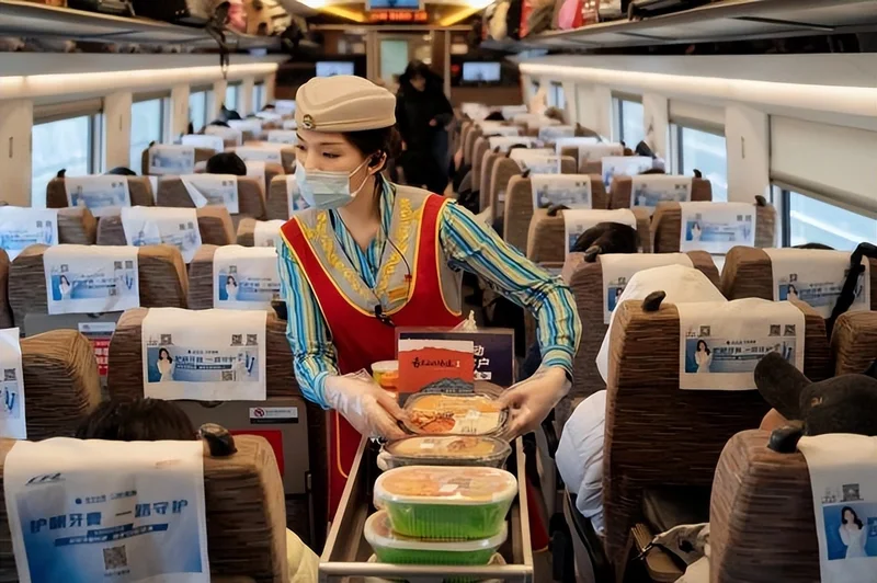 中国高铁世界第一 为啥盒饭却比不过日本火车便当?