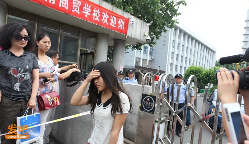 监考员亲述:高考当天十条“保命”细节 一旦失误 985变大专