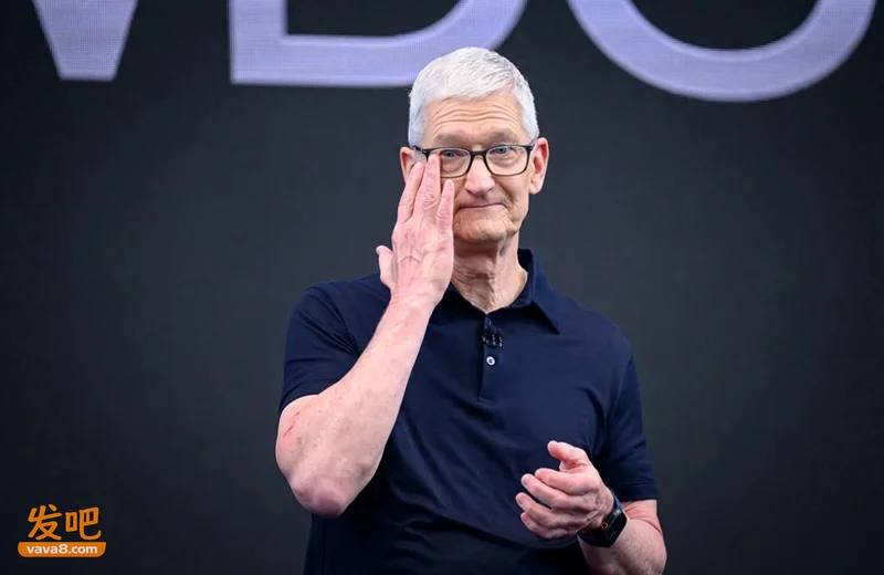 库克最后一次主持苹果WWDC:悄然抹泪 18次说谢谢