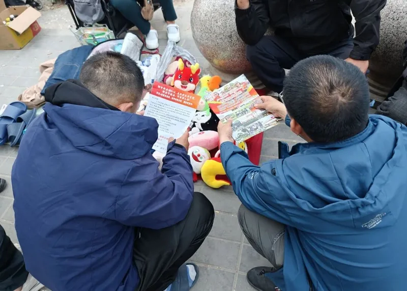 博士生“潜伏”8年打零工 发现了什么