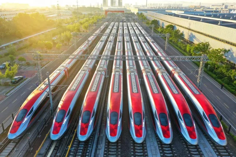 英国火车事故 中国高铁领先原因找到了 给印度的警示
