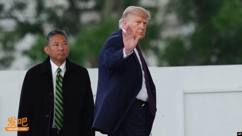 特朗普:伊朗向美国保证 不会向通过霍尔木兹海峡的船只收取通行费