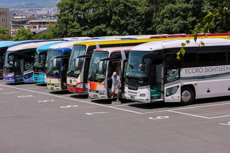 一刀接一刀 日本收割外国游客
