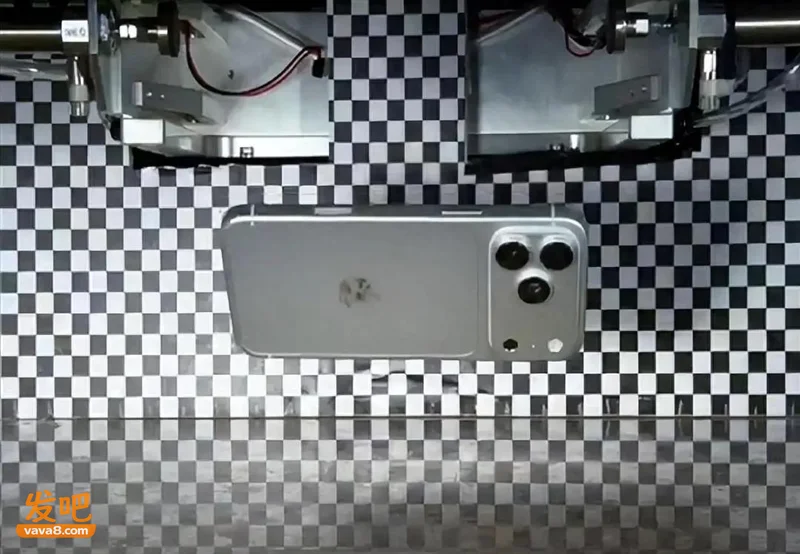 iPhone18被塔塔工厂全泄密!天价罚单后 苹果在印度再遭重锤