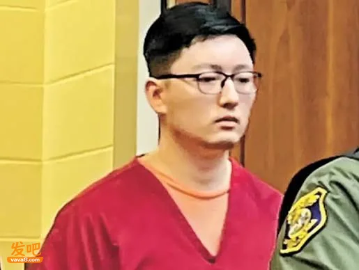 陈立人最新庭审照曝光 陈家疑砸千万请大律师续命
