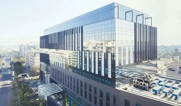 背债学代码、毕业即失业 第一批被AI砸了饭碗的印度中产集体破防