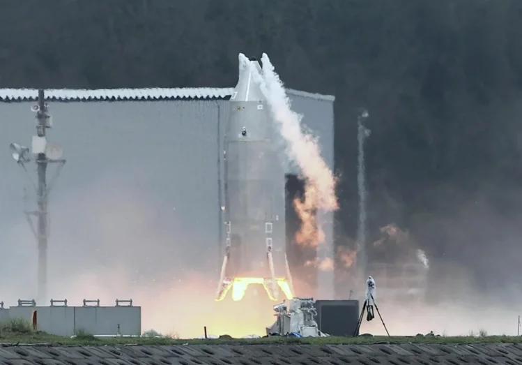 日本可回收火箭着陆成功 日媒：只飞了11米