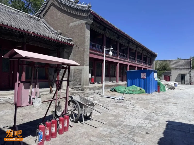“最大规模”文物腾退：“大”单位搬离北京王府大院