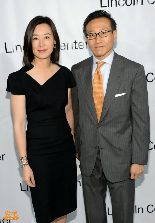 阿里巴巴主席蔡崇信宣布离婚,近30年婚姻告终,千亿资产备受关注