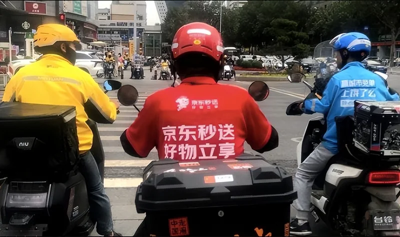 中国人在吃饭上越来越省了?6.3亿人点外卖 竟有40%订单低于15元