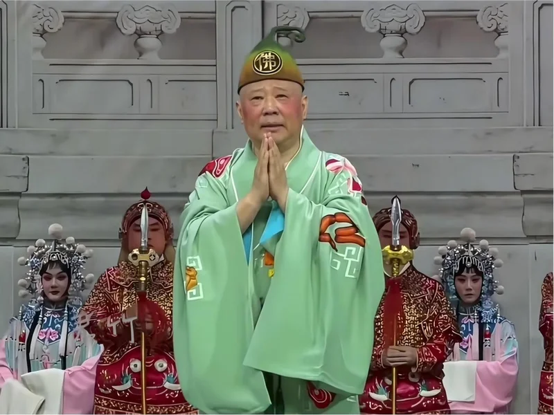 一票难求到退票只用了3天:德云社的“神话”是怎么开始松动的