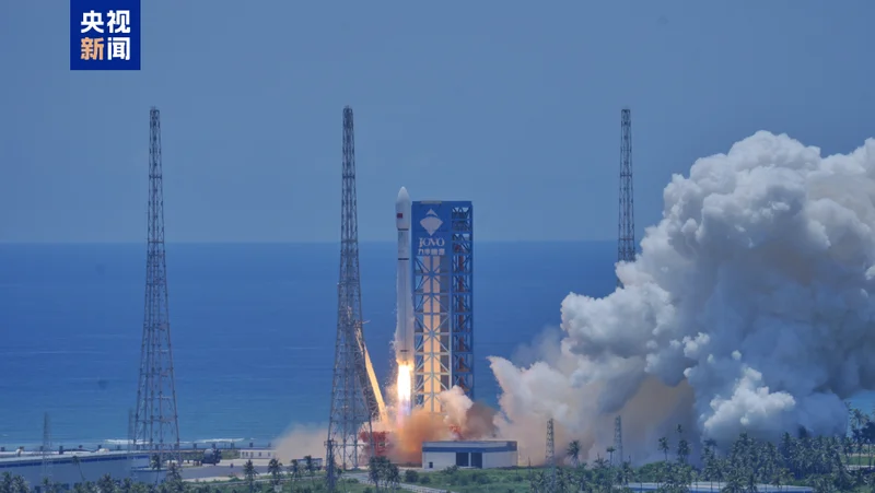 中国成功发射卫星互联网低轨24组卫星