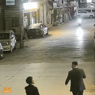 结了个婚顺便立了个功 啥情况