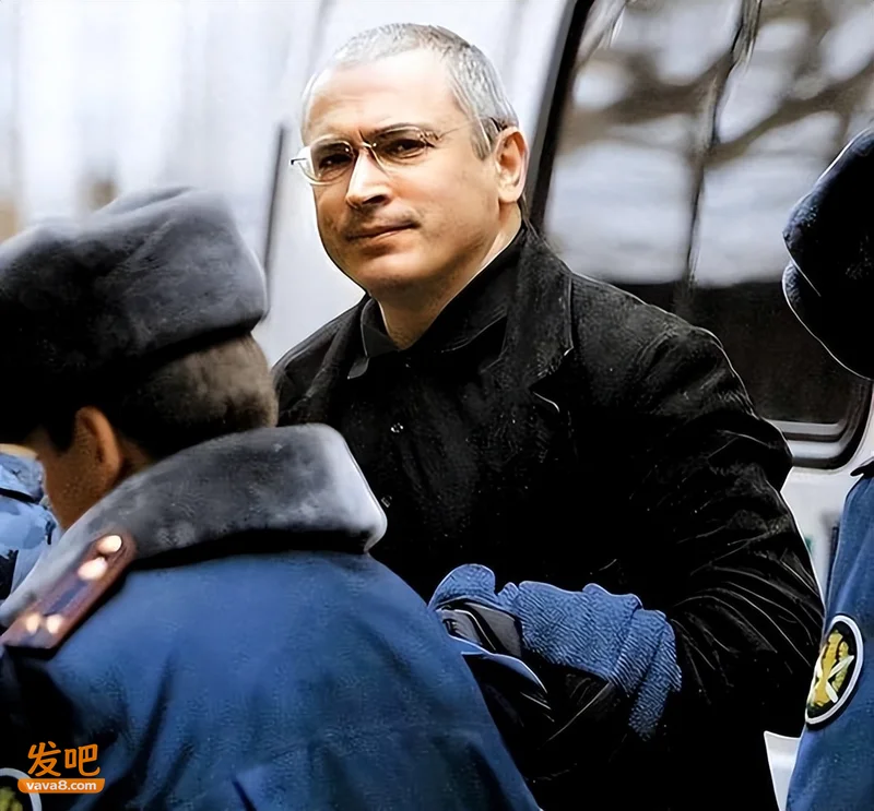 俄罗斯寡头突然慷慨 捐出3800亿卢布报效国家:不只是靠爱国情怀