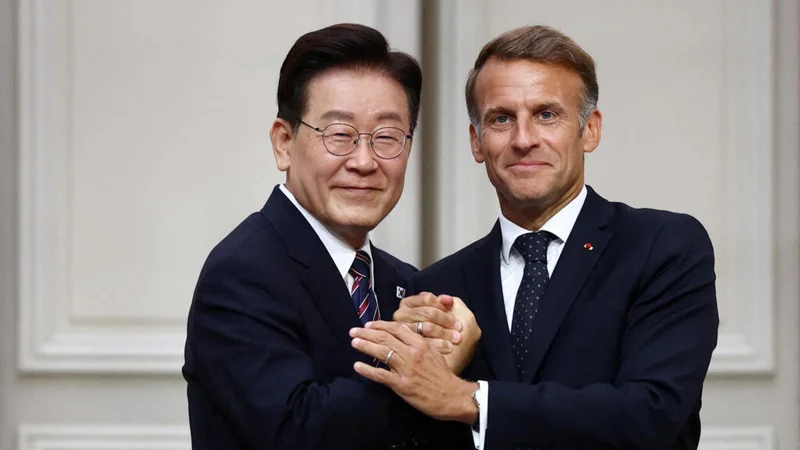 法国与韩国拟合作维护霍尔木兹海峡安全