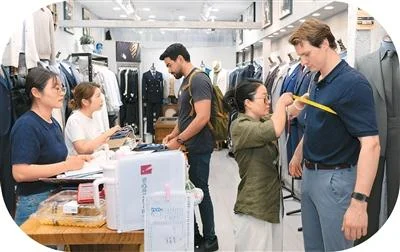 外国人疯狂来中国反向代购 风水轮流转