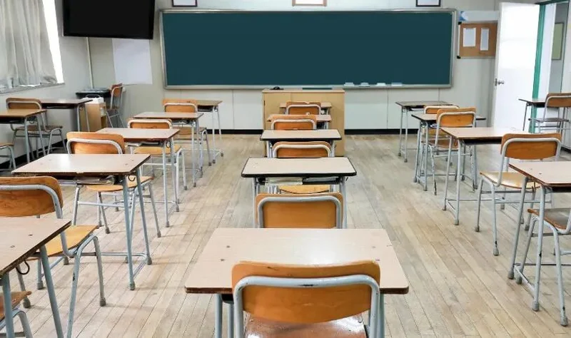 加拿大最大私立语言学校破产 留学生陷困境
