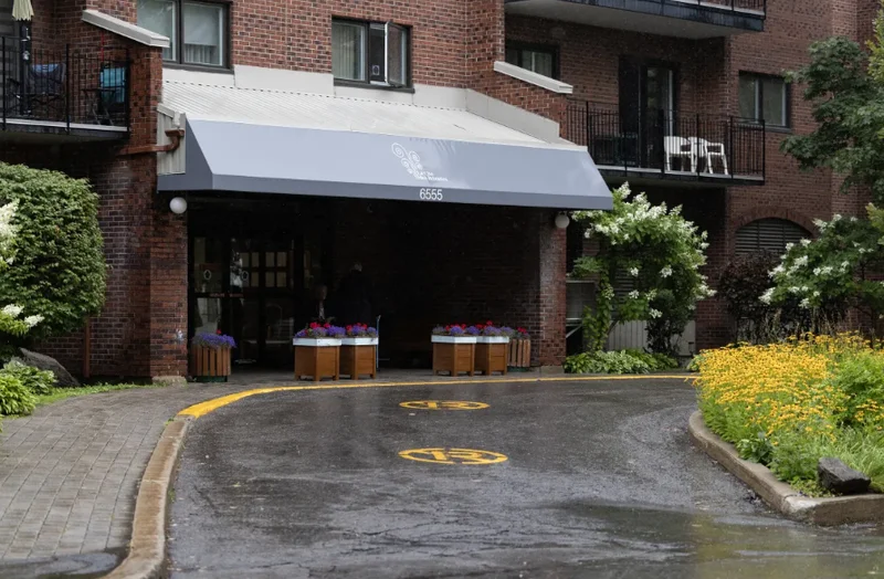 加拿大养老院险酿惊天冤案:老人身中34刀 医护警方竟判定“意外”