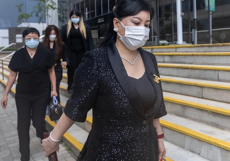 蔡母出庭讲述蔡天凤与邝港智恋爱细节 多次指邝家没钱 邝球冷笑