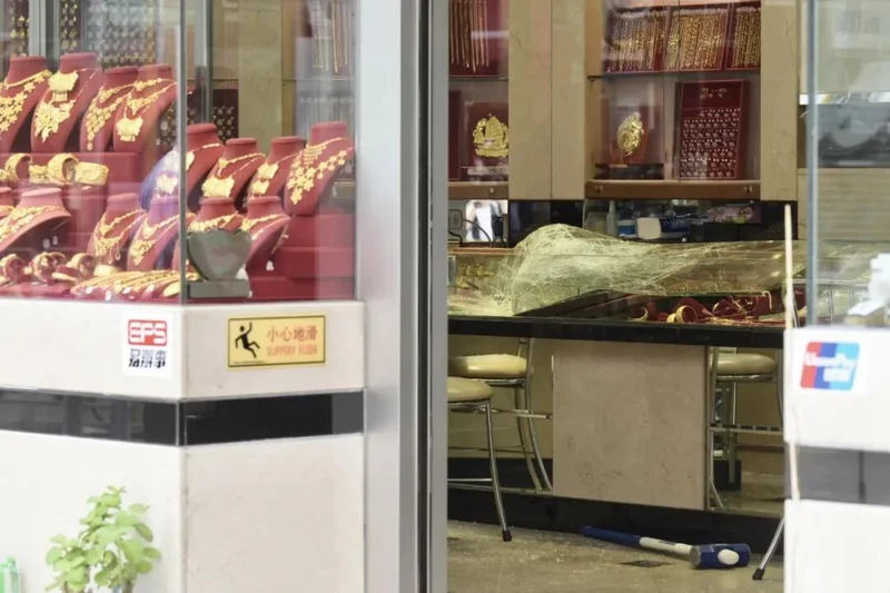 7个月9宗 香港金店的“快闪式”遭窃