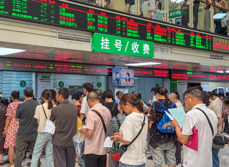 主动送1.9元汽水 反手就举报医生 钓鱼式投诉 践踏公序良俗 坏!