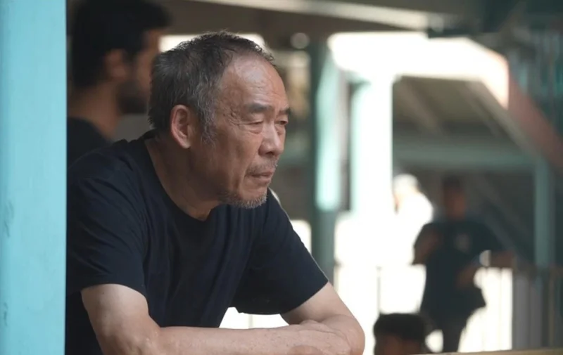 香港富商破产做洗碗工 自曝遭长子掳走千万返港寻子追债