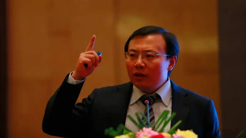 从任泽平被取消“经济学家”认证说起