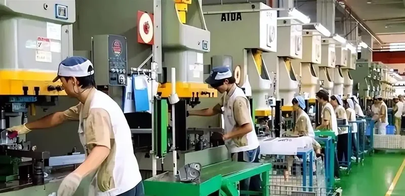 日本在华企业数量降了三成